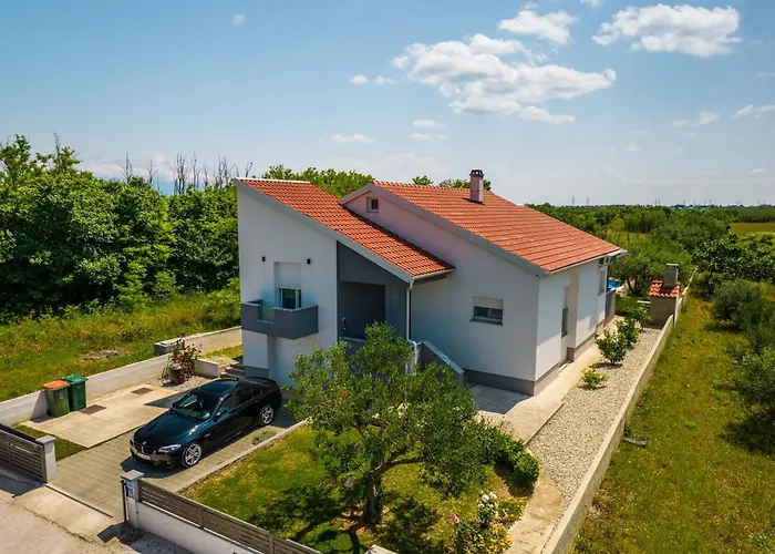 House Ana Villa