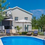 House Ana * Privlaka (Zadar)