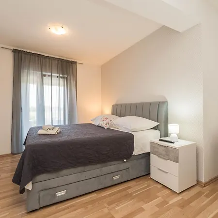 Villa House Ana Privlaka (Zadar)