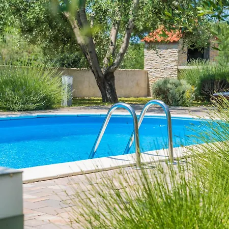 House Ana Villa