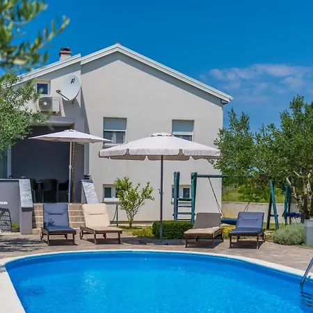 House Ana * Privlaka (Zadar)